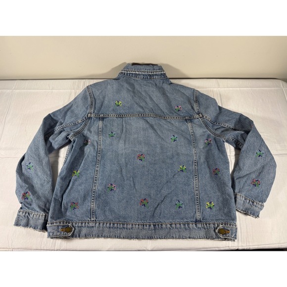 THE GREAT. Jackets & Blazers - THE GREAT. Embroidered Floral Denim Jacket Light Wash Distressed Raw Hem Size 2